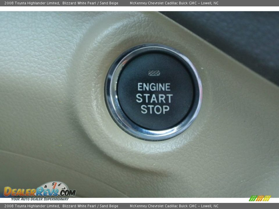 2008 Toyota Highlander Limited Blizzard White Pearl / Sand Beige Photo #18