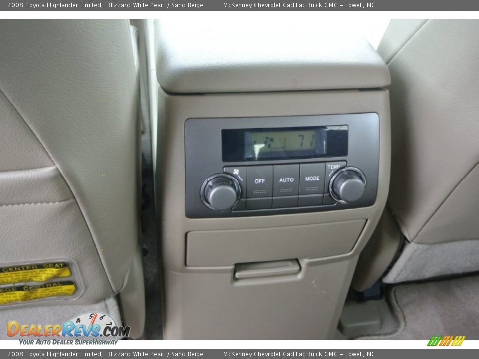 2008 Toyota Highlander Limited Blizzard White Pearl / Sand Beige Photo #25