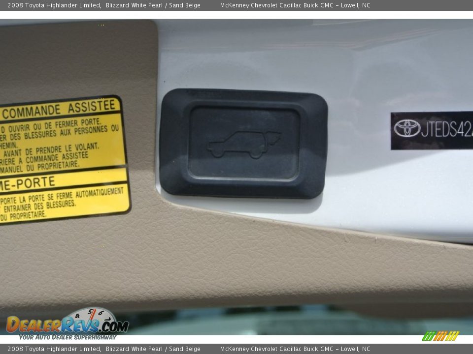 2008 Toyota Highlander Limited Blizzard White Pearl / Sand Beige Photo #27