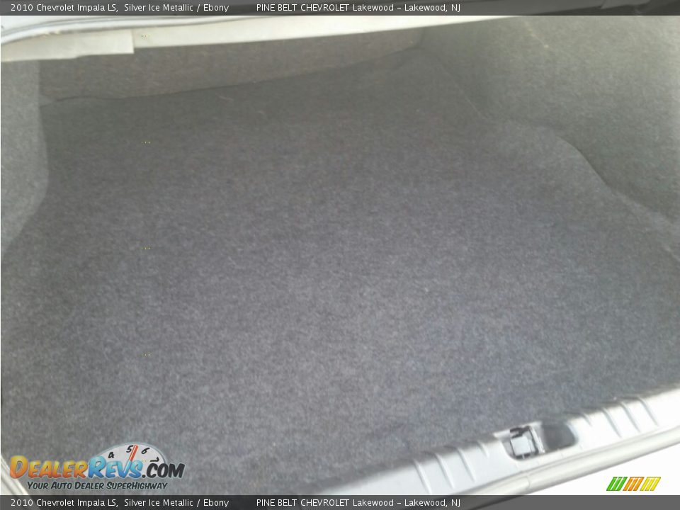 2010 Chevrolet Impala LS Silver Ice Metallic / Ebony Photo #21