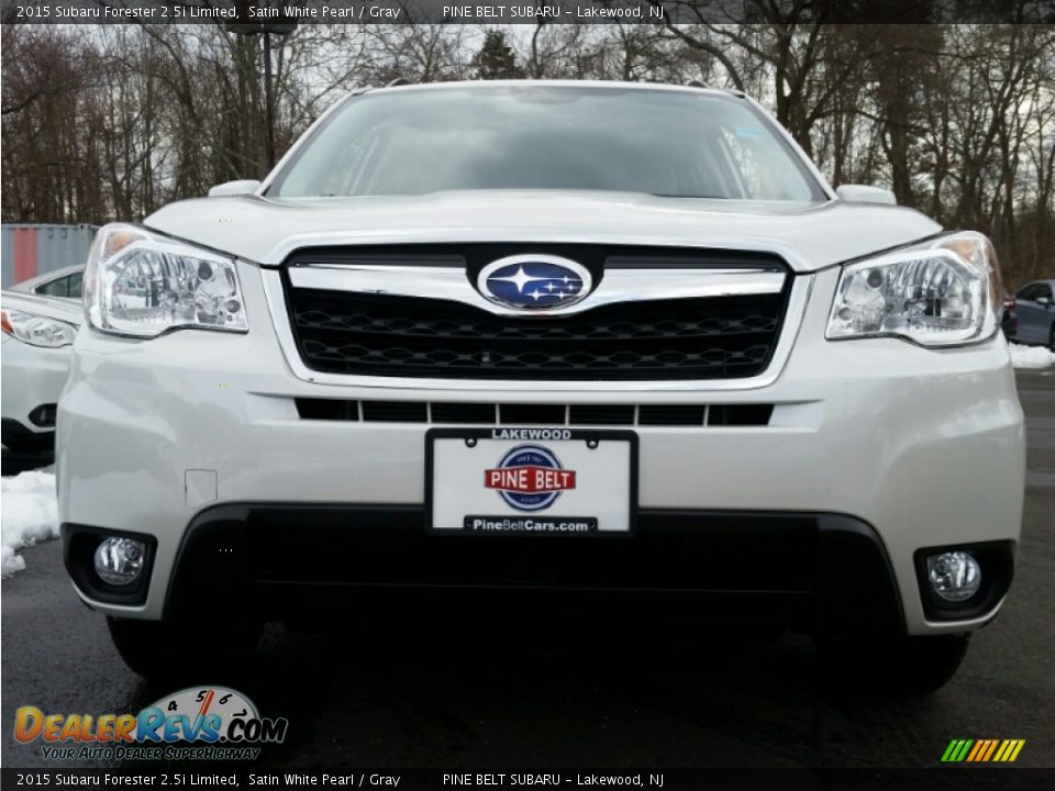 2015 Subaru Forester 2.5i Limited Satin White Pearl / Gray Photo #2