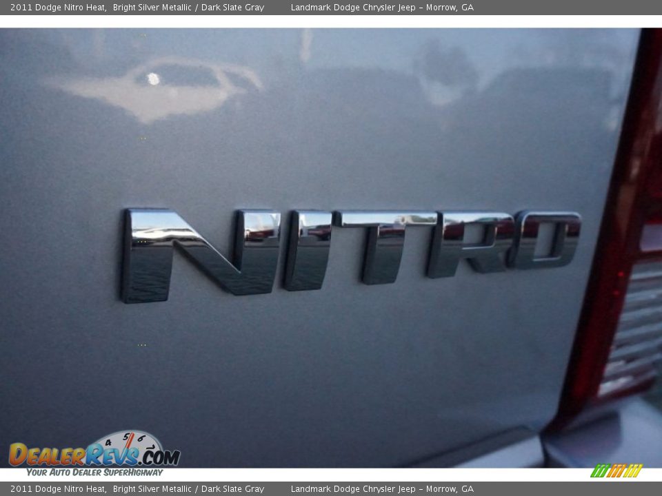 2011 Dodge Nitro Heat Bright Silver Metallic / Dark Slate Gray Photo #18