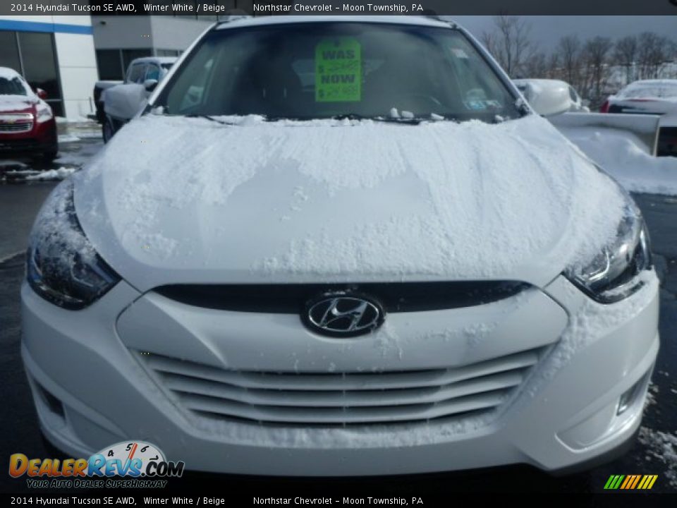 2014 Hyundai Tucson SE AWD Winter White / Beige Photo #9