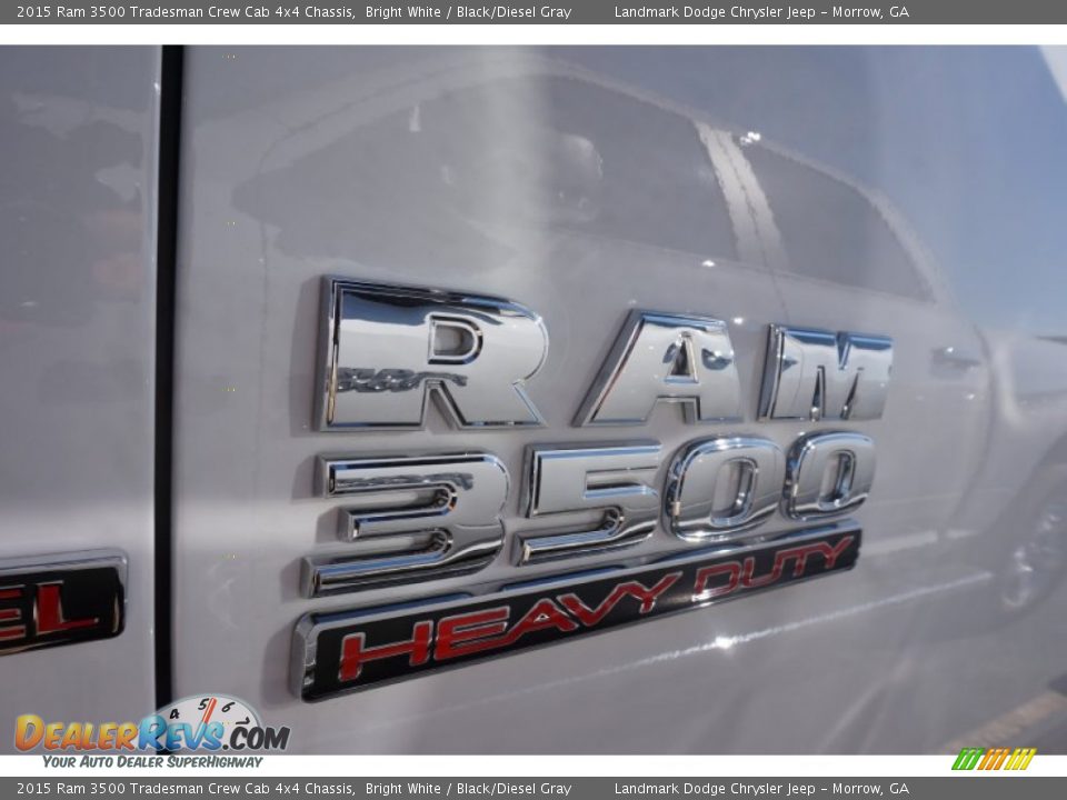2015 Ram 3500 Tradesman Crew Cab 4x4 Chassis Bright White / Black/Diesel Gray Photo #6