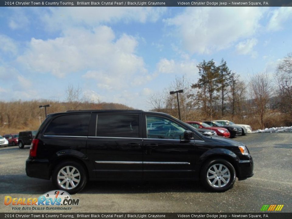 2014 Chrysler Town & Country Touring Brilliant Black Crystal Pearl / Black/Light Graystone Photo #2