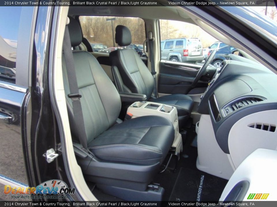 2014 Chrysler Town & Country Touring Brilliant Black Crystal Pearl / Black/Light Graystone Photo #19
