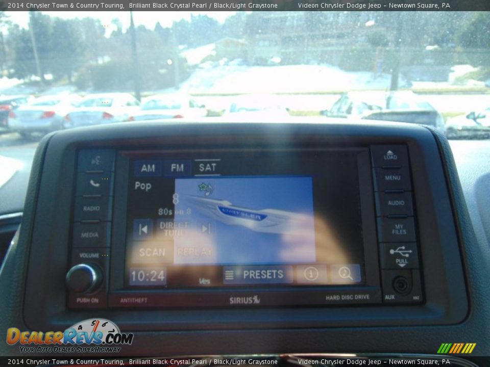 2014 Chrysler Town & Country Touring Brilliant Black Crystal Pearl / Black/Light Graystone Photo #27