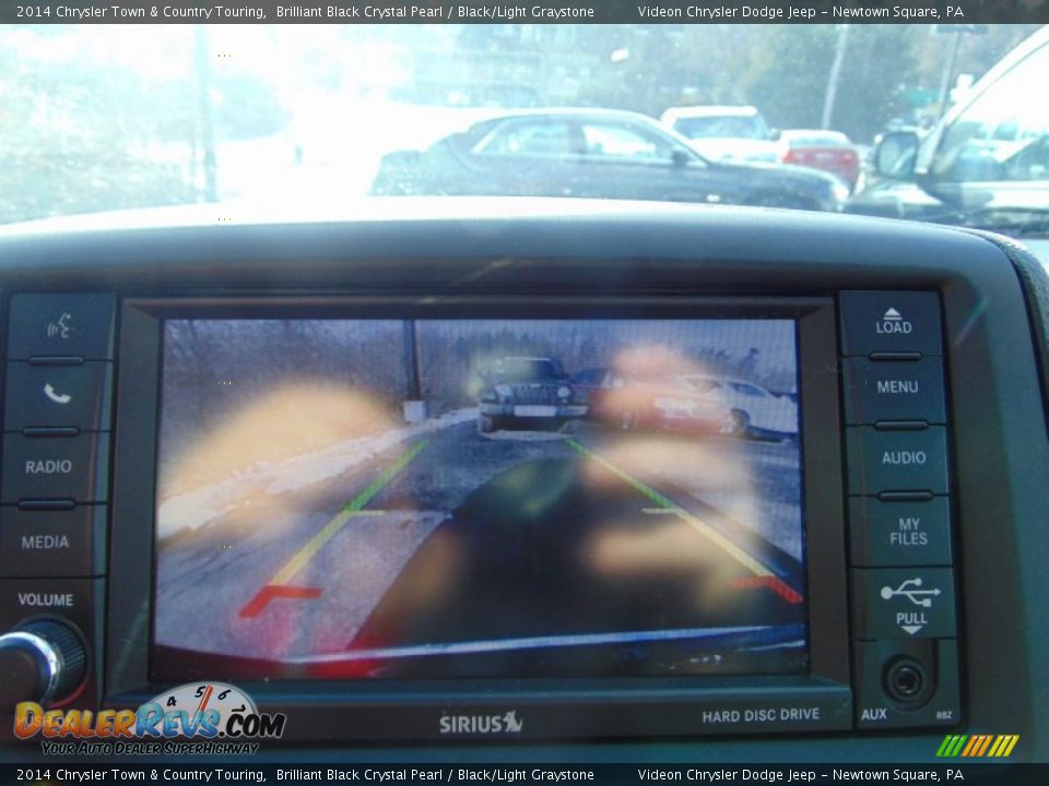 2014 Chrysler Town & Country Touring Brilliant Black Crystal Pearl / Black/Light Graystone Photo #28