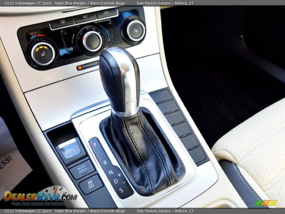 2012 Volkswagen CC Sport Shifter Photo #15