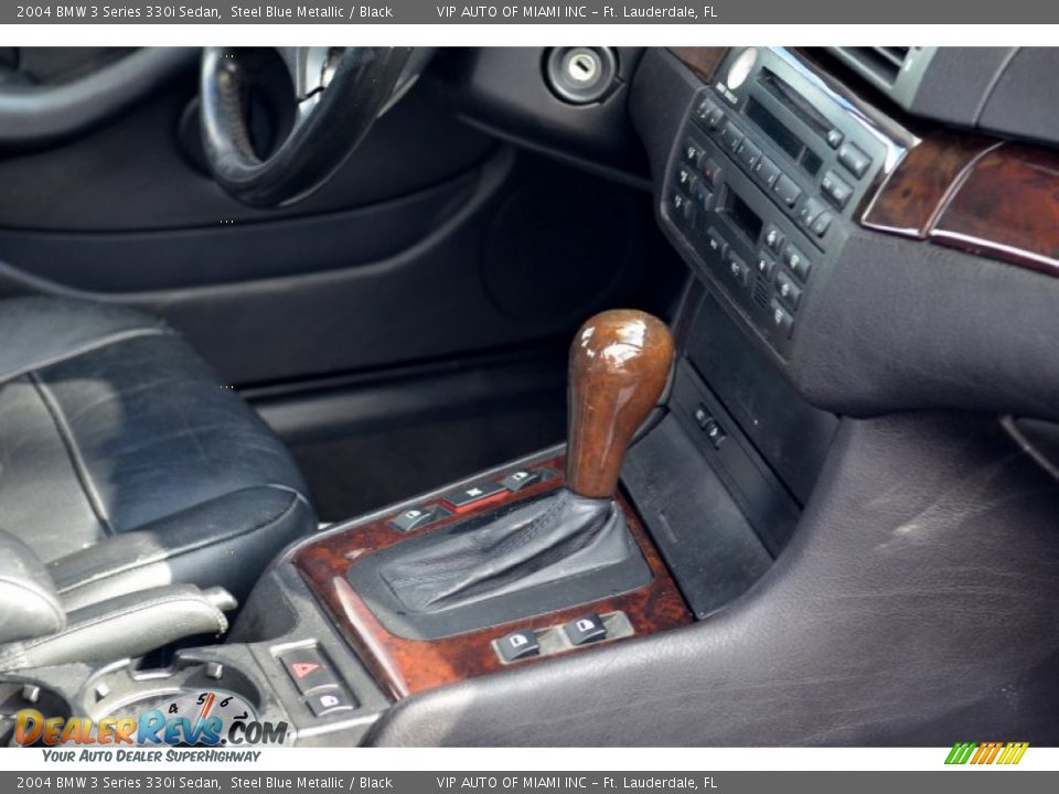 2004 BMW 3 Series 330i Sedan Steel Blue Metallic / Black Photo #18