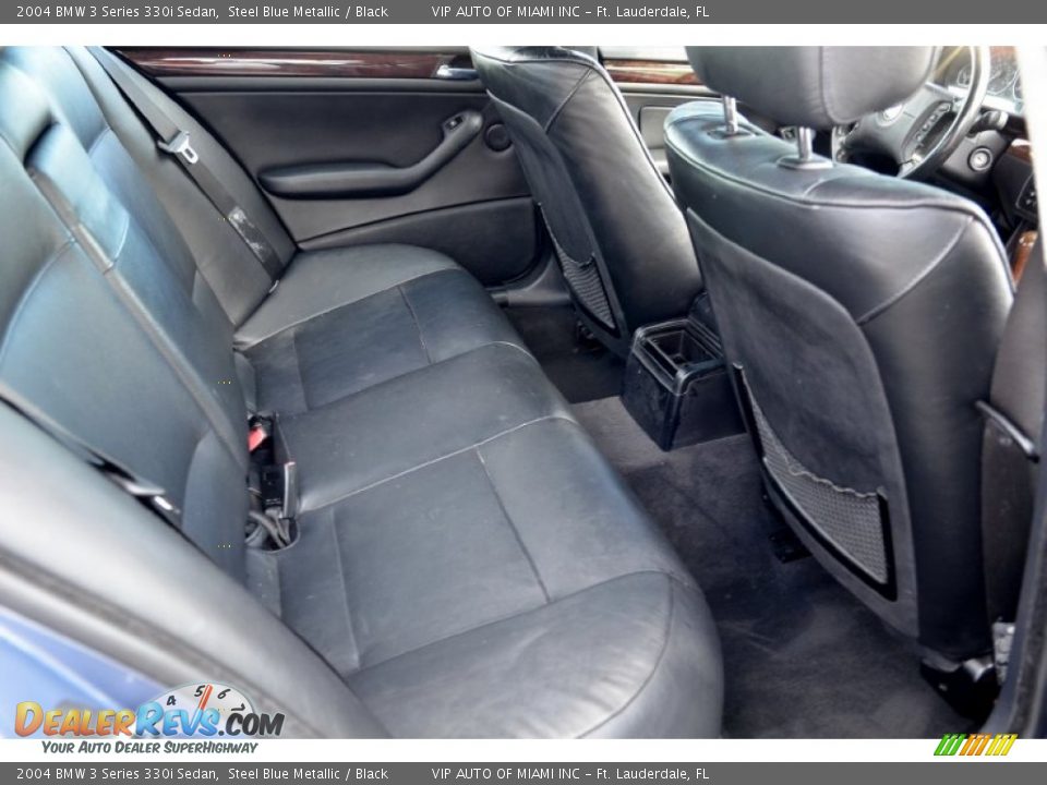 Rear Seat of 2004 BMW 3 Series 330i Sedan Photo #23