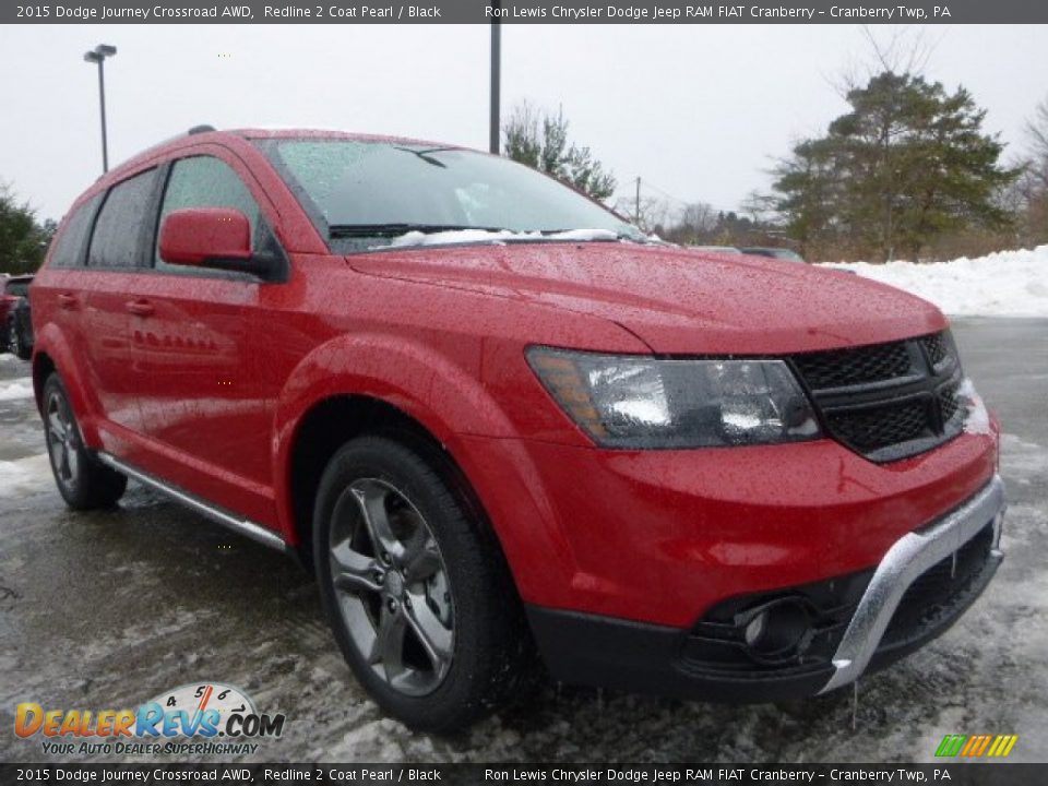 Front 3/4 View of 2015 Dodge Journey Crossroad AWD Photo #8