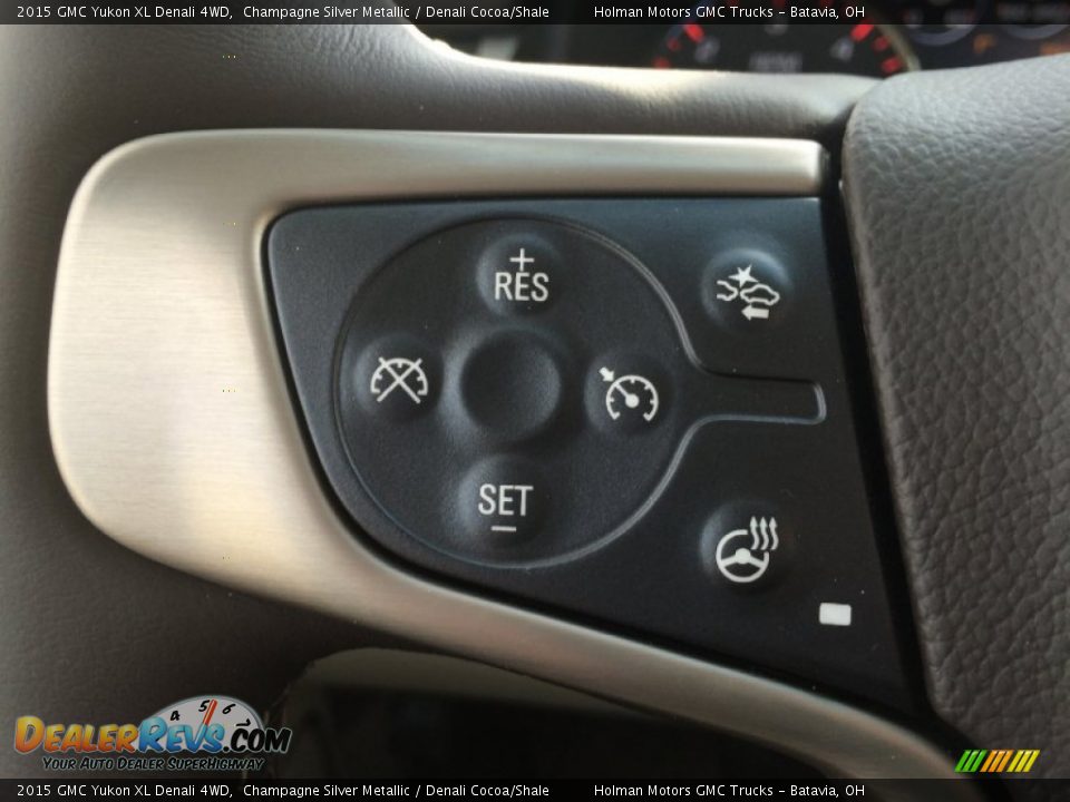 2015 GMC Yukon XL Denali 4WD Champagne Silver Metallic / Denali Cocoa/Shale Photo #17