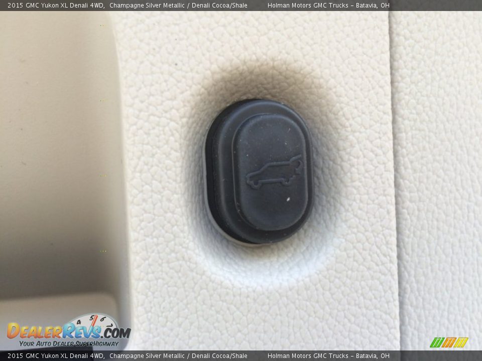 2015 GMC Yukon XL Denali 4WD Champagne Silver Metallic / Denali Cocoa/Shale Photo #33