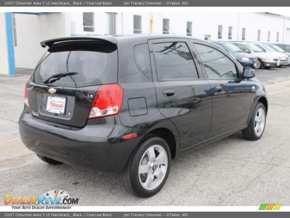 2007 Chevrolet Aveo 5 LS Hatchback Black / Charcoal Black Photo #3