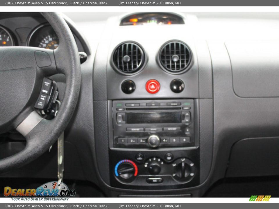 2007 Chevrolet Aveo 5 LS Hatchback Black / Charcoal Black Photo #12