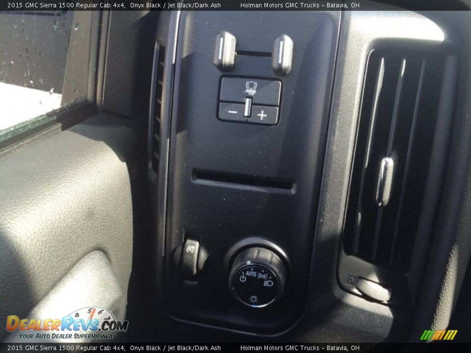 2015 GMC Sierra 1500 Regular Cab 4x4 Onyx Black / Jet Black/Dark Ash Photo #13