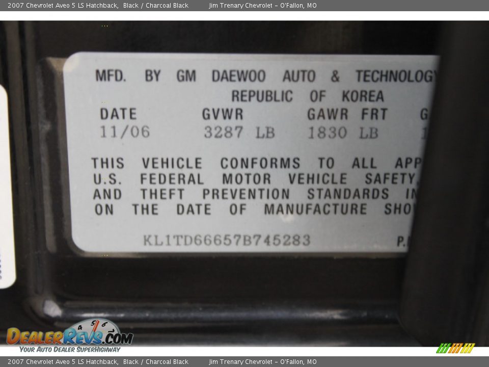 2007 Chevrolet Aveo 5 LS Hatchback Black / Charcoal Black Photo #17