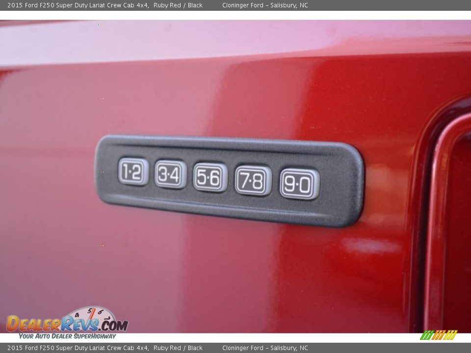 2015 Ford F250 Super Duty Lariat Crew Cab 4x4 Ruby Red / Black Photo #13
