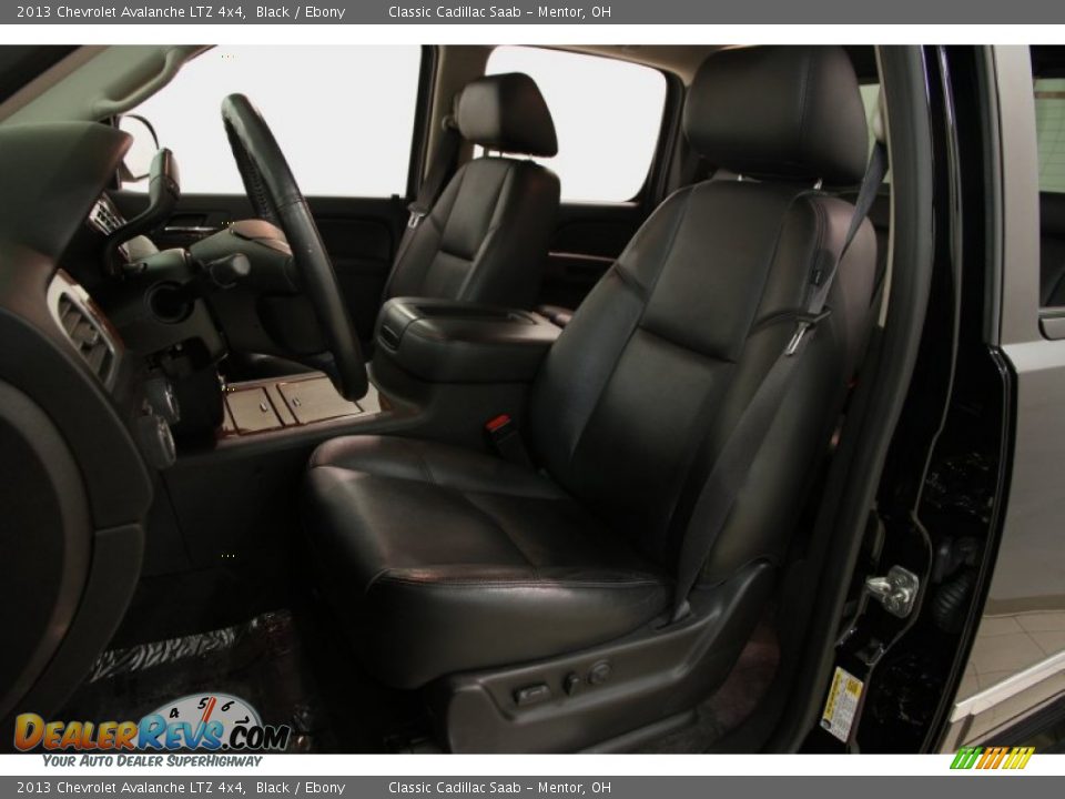 2013 Chevrolet Avalanche LTZ 4x4 Black / Ebony Photo #8