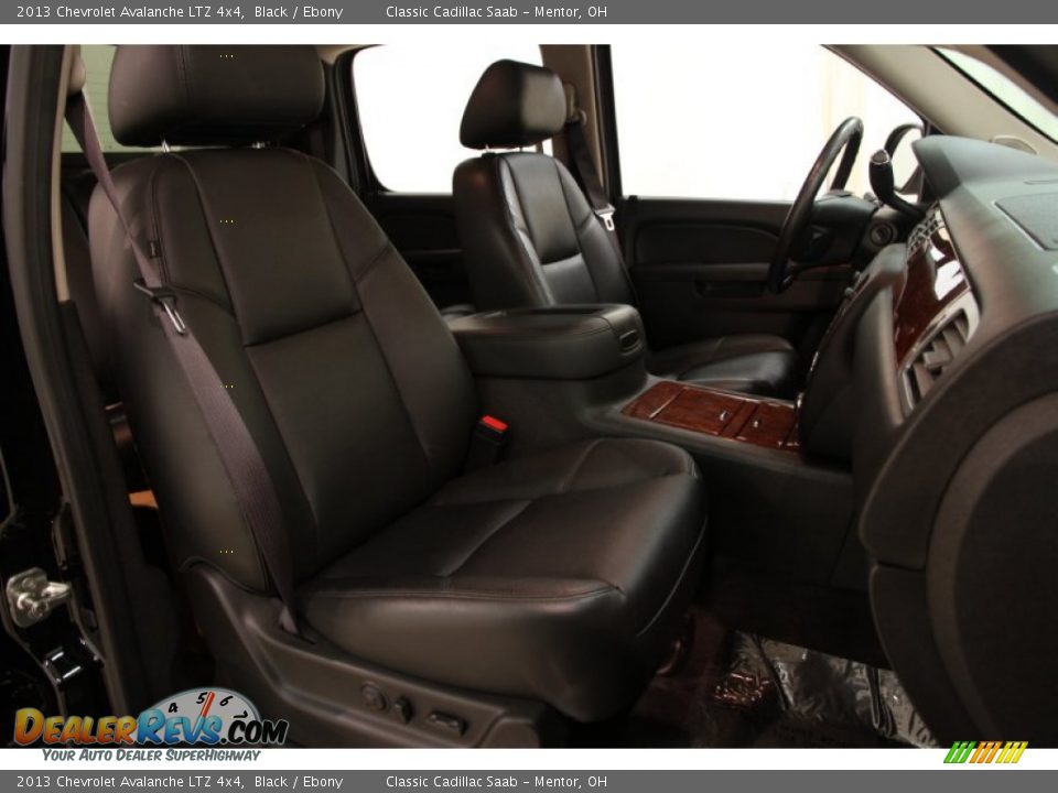 2013 Chevrolet Avalanche LTZ 4x4 Black / Ebony Photo #23