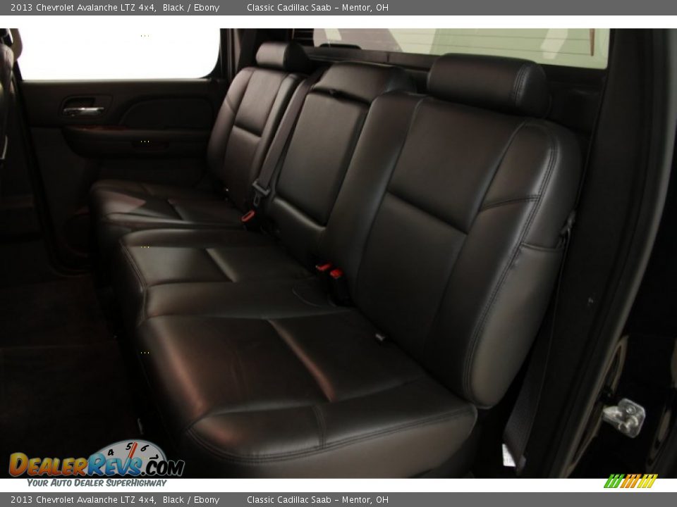 2013 Chevrolet Avalanche LTZ 4x4 Black / Ebony Photo #25