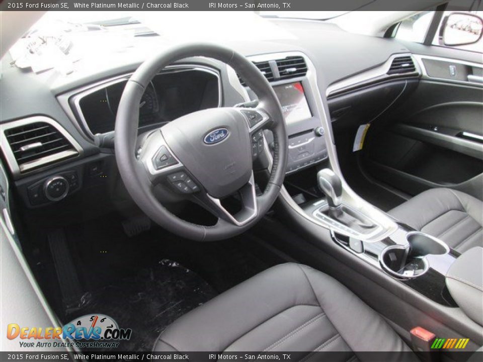 2015 Ford Fusion SE White Platinum Metallic / Charcoal Black Photo #21