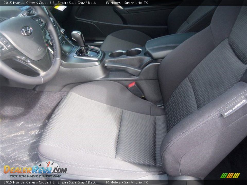 Front Seat of 2015 Hyundai Genesis Coupe 3.8 Photo #9