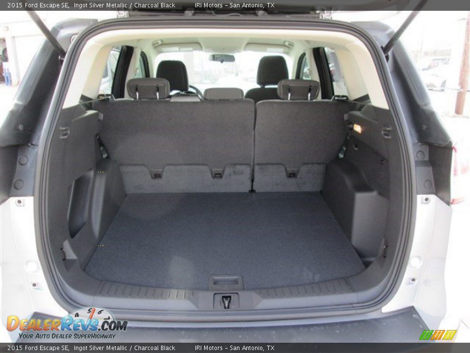 2015 Ford Escape SE Ingot Silver Metallic / Charcoal Black Photo #9