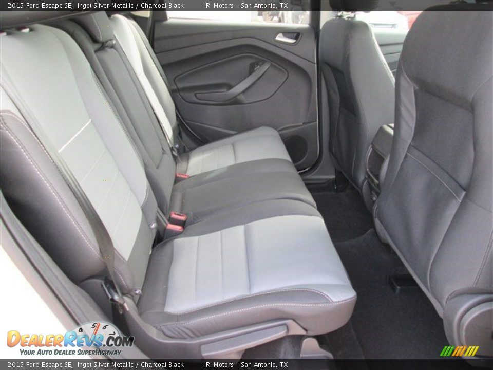 2015 Ford Escape SE Ingot Silver Metallic / Charcoal Black Photo #13