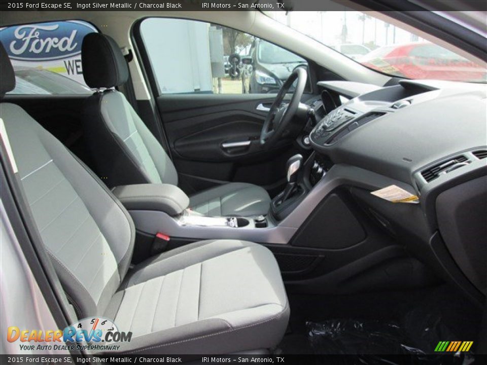 2015 Ford Escape SE Ingot Silver Metallic / Charcoal Black Photo #18