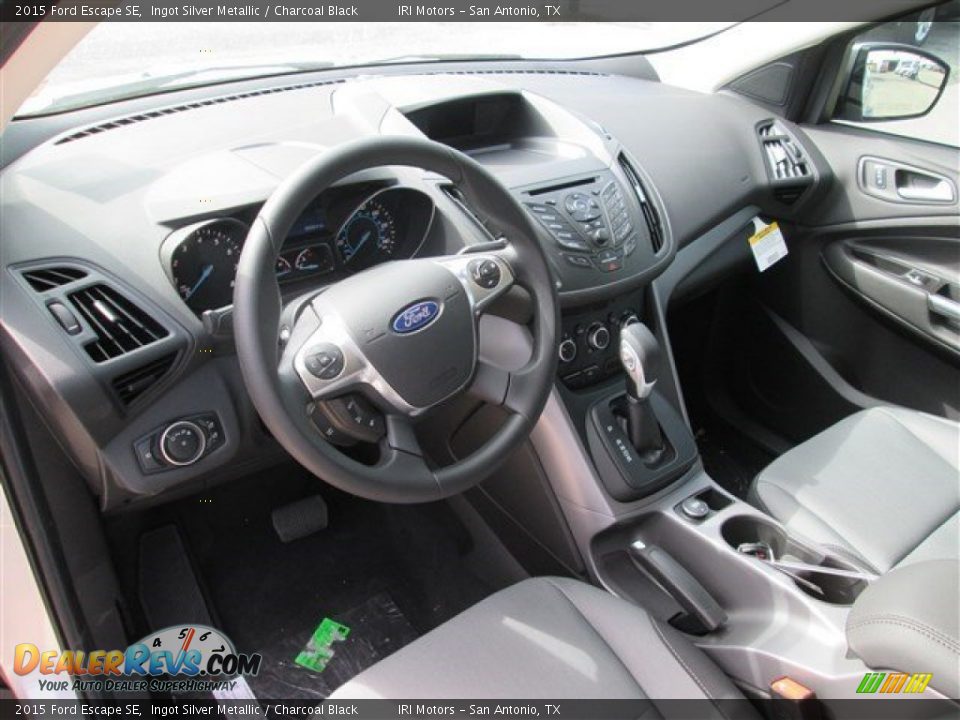 2015 Ford Escape SE Ingot Silver Metallic / Charcoal Black Photo #24