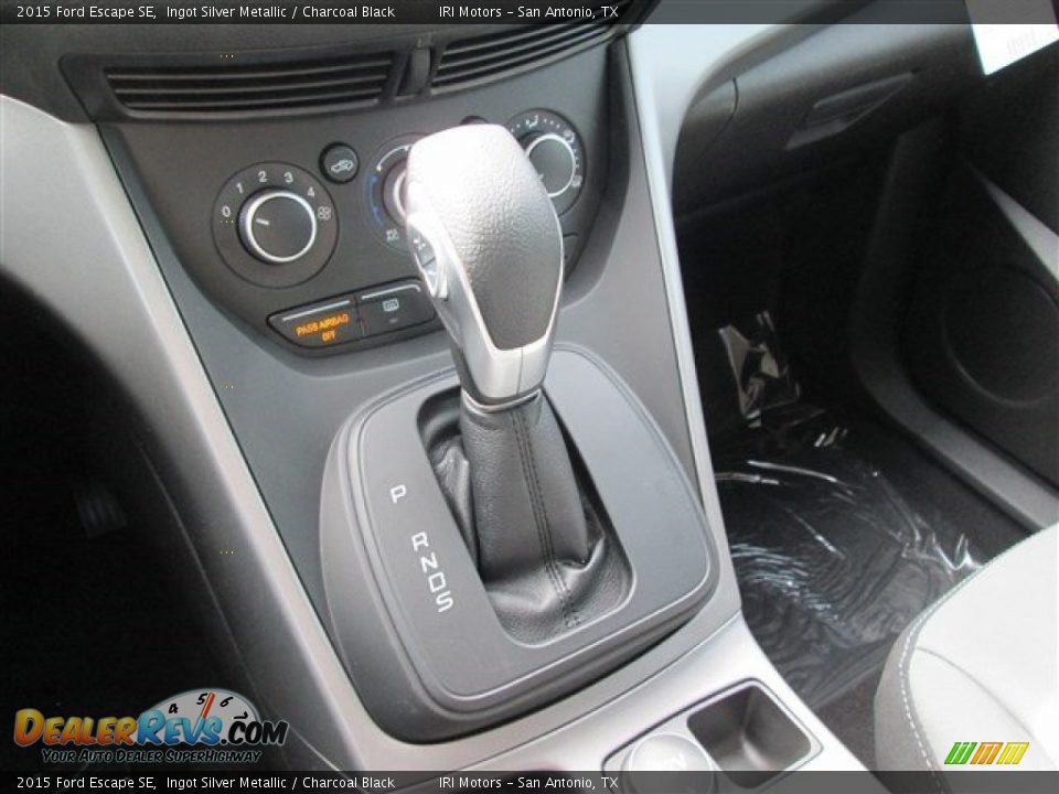 2015 Ford Escape SE Ingot Silver Metallic / Charcoal Black Photo #34