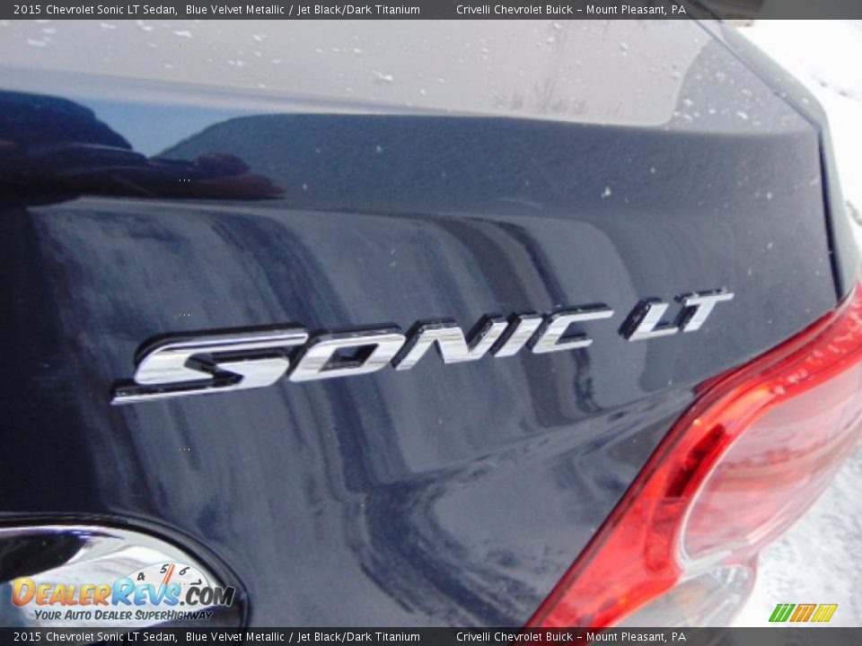 2015 Chevrolet Sonic LT Sedan Blue Velvet Metallic / Jet Black/Dark Titanium Photo #8