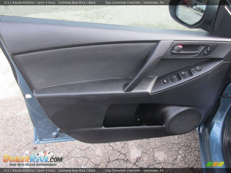 2011 Mazda MAZDA3 i Sport 4 Door Gunmetal Blue Mica / Black Photo #18