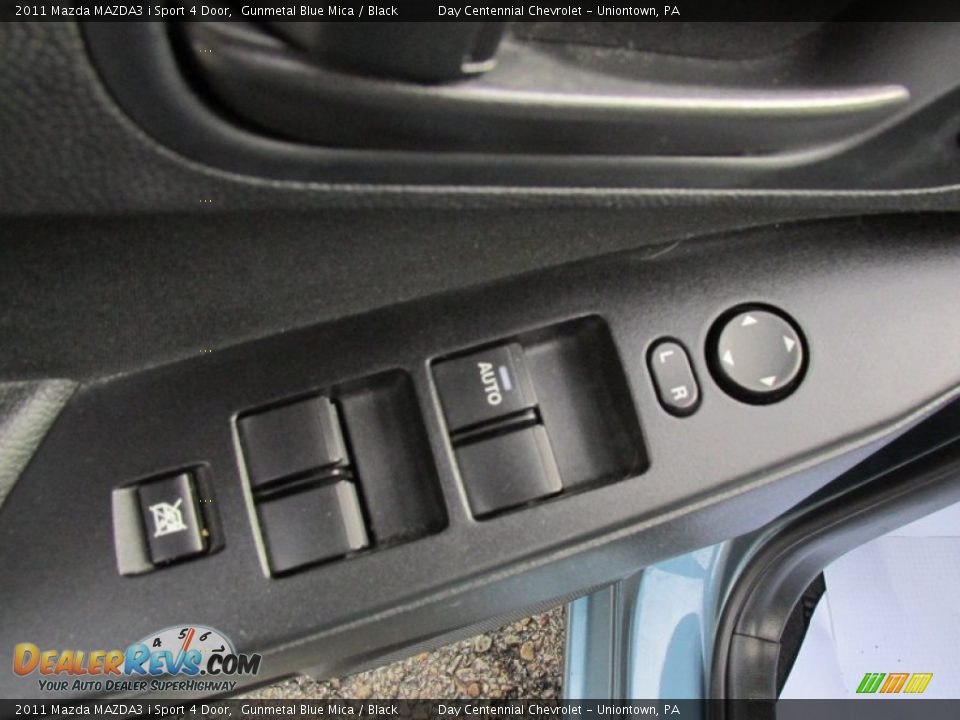 2011 Mazda MAZDA3 i Sport 4 Door Gunmetal Blue Mica / Black Photo #19