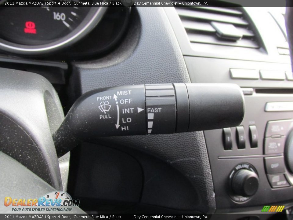 2011 Mazda MAZDA3 i Sport 4 Door Gunmetal Blue Mica / Black Photo #33