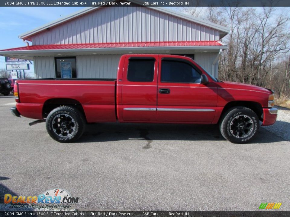 2004 GMC Sierra 1500 SLE Extended Cab 4x4 Fire Red / Dark Pewter Photo #2