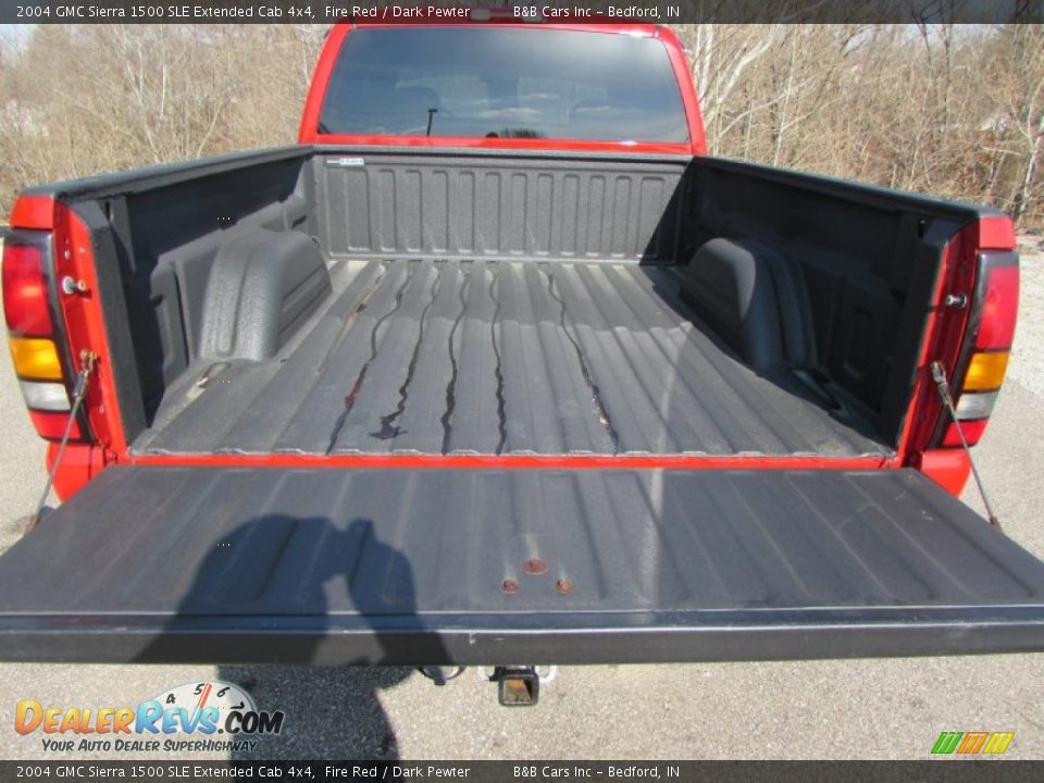 2004 GMC Sierra 1500 SLE Extended Cab 4x4 Fire Red / Dark Pewter Photo #13