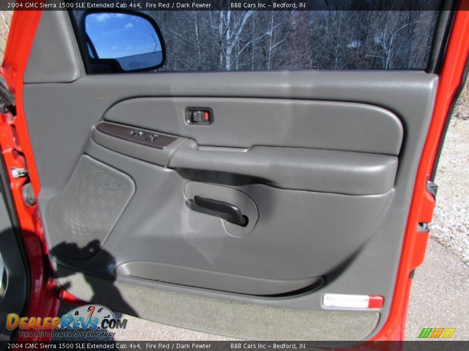2004 GMC Sierra 1500 SLE Extended Cab 4x4 Fire Red / Dark Pewter Photo #14