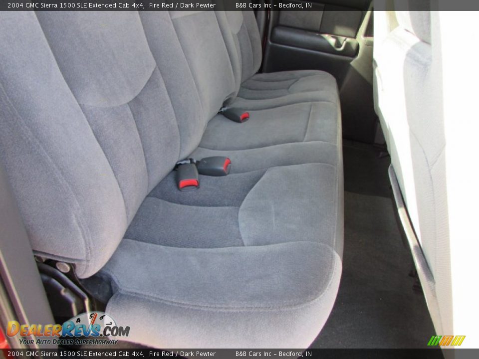 2004 GMC Sierra 1500 SLE Extended Cab 4x4 Fire Red / Dark Pewter Photo #18