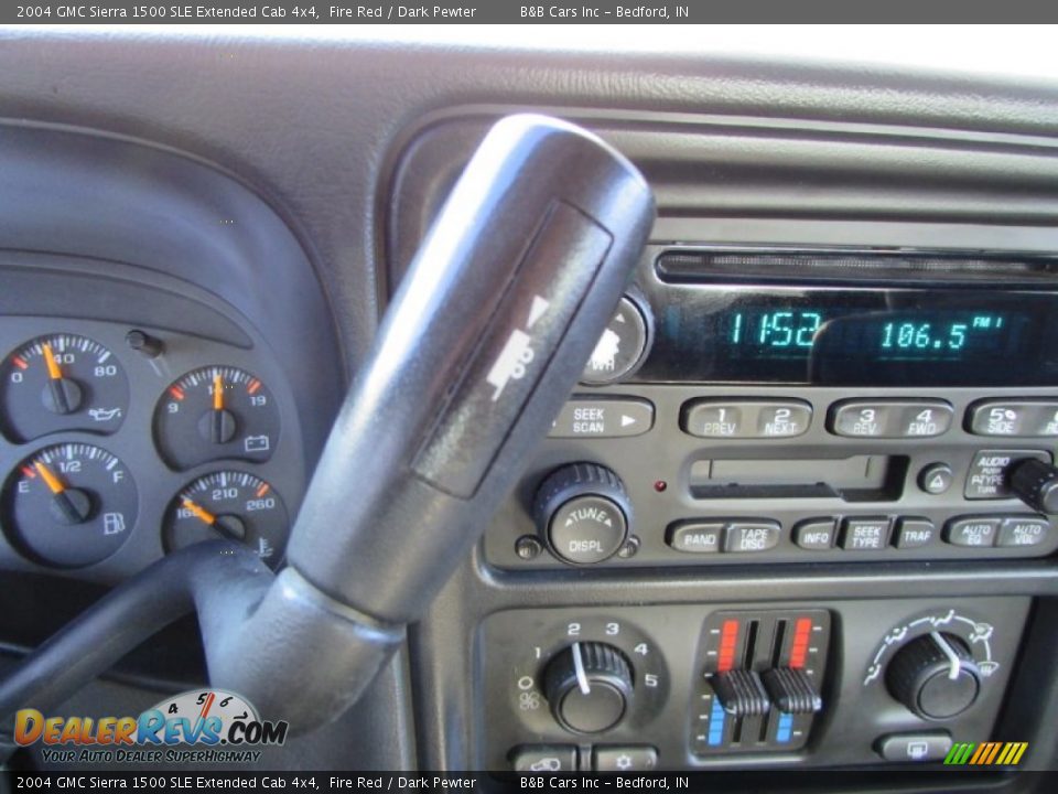 2004 GMC Sierra 1500 SLE Extended Cab 4x4 Fire Red / Dark Pewter Photo #33