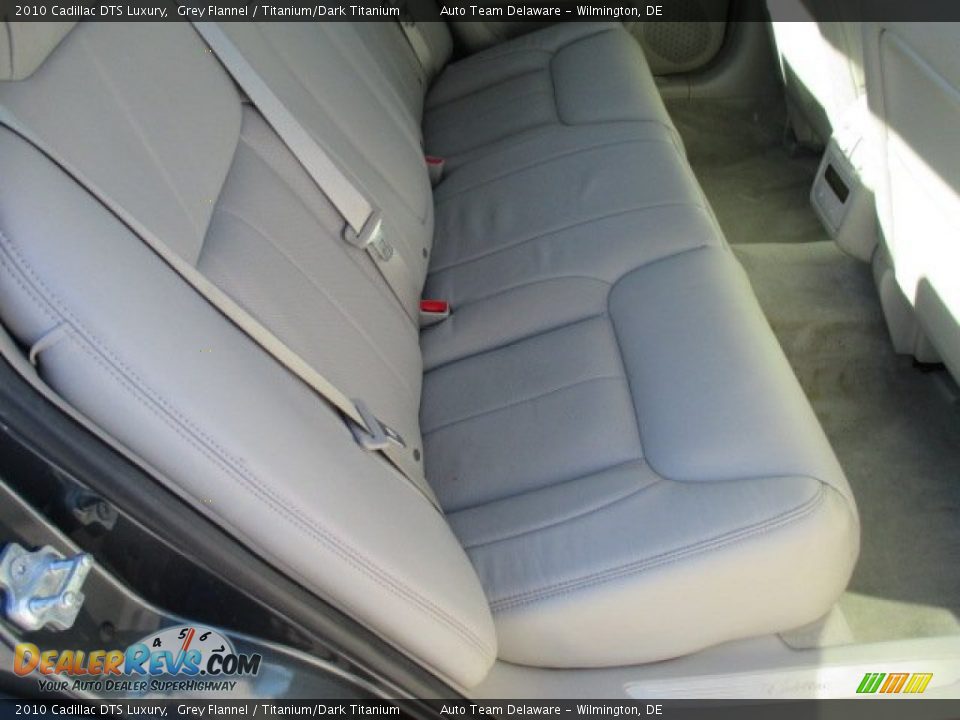 2010 Cadillac DTS Luxury Grey Flannel / Titanium/Dark Titanium Photo #17