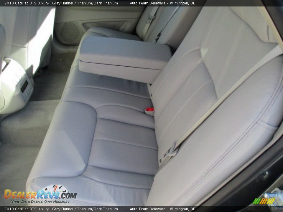 2010 Cadillac DTS Luxury Grey Flannel / Titanium/Dark Titanium Photo #18