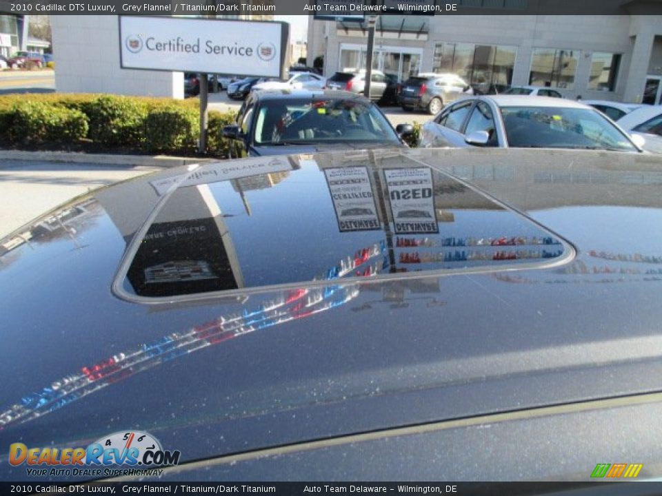 2010 Cadillac DTS Luxury Grey Flannel / Titanium/Dark Titanium Photo #26