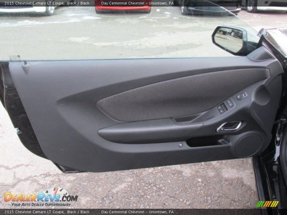 Door Panel of 2015 Chevrolet Camaro LT Coupe Photo #11