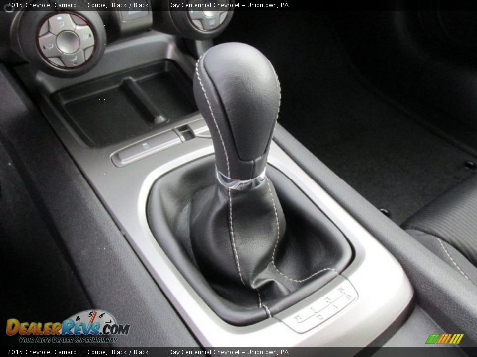 2015 Chevrolet Camaro LT Coupe Shifter Photo #15