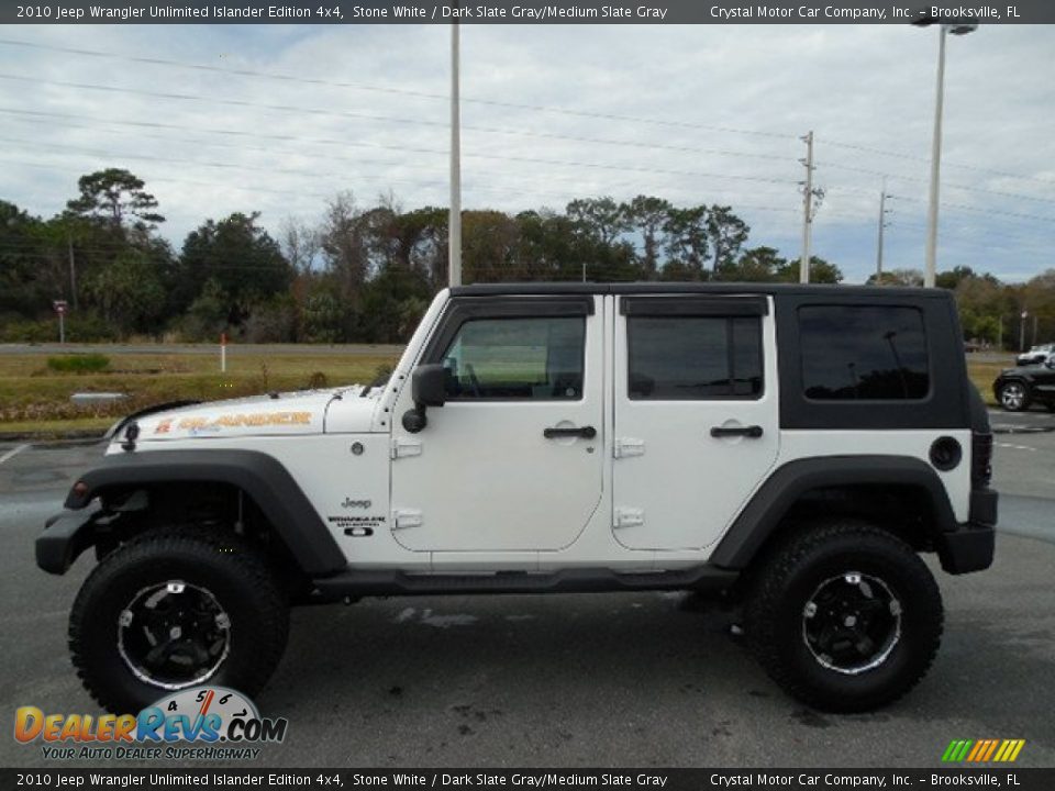 2010 Jeep Wrangler Unlimited Islander Edition 4x4 Stone White / Dark Slate Gray/Medium Slate Gray Photo #2
