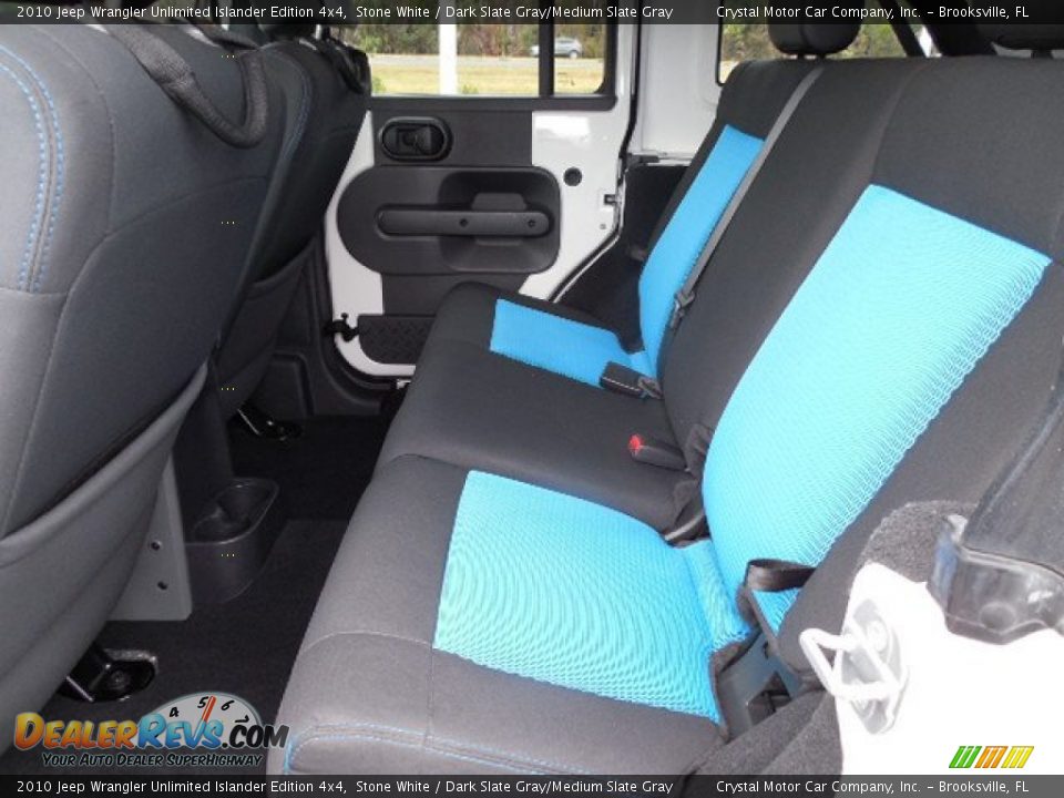 2010 Jeep Wrangler Unlimited Islander Edition 4x4 Stone White / Dark Slate Gray/Medium Slate Gray Photo #5