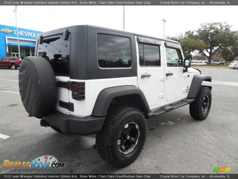 2010 Jeep Wrangler Unlimited Islander Edition 4x4 Stone White / Dark Slate Gray/Medium Slate Gray Photo #9
